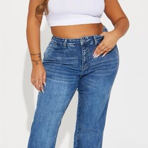 Women’s Medium Wash Fashion Nova Flare Jeans